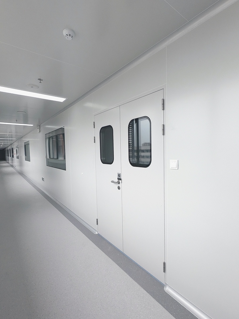 選潔凈鋼制門算來算去,還是找林森潔凈門廠家下單劃算